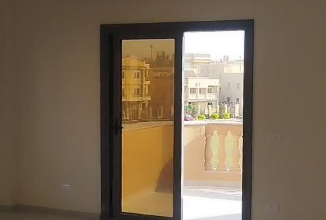 8062198 - Property Image 2