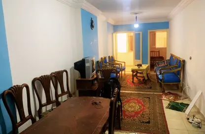 Apartment - 2 Bedrooms - 1 Bathroom for sale in Khalil Hamada St. - Miami - Hay Awal El Montazah - Alexandria