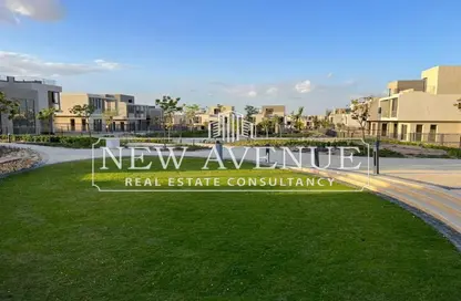 Apartment - 3 Bedrooms - 3 Bathrooms for sale in Sodic East - 6th District - New Heliopolis - Cairo