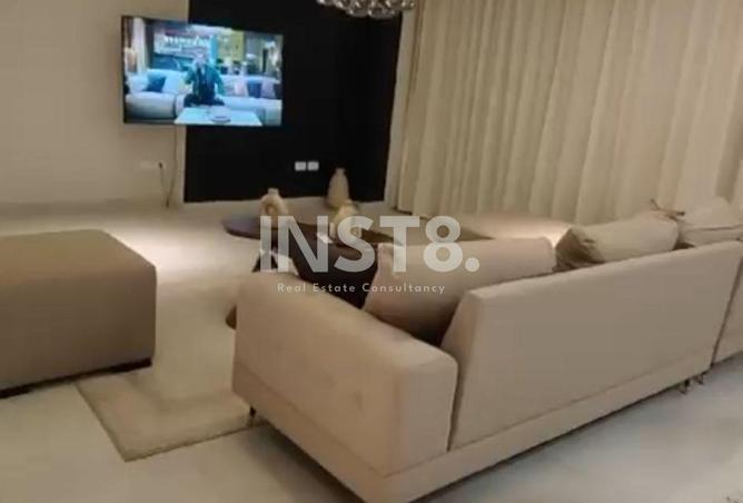 8330736 - Property Image 2