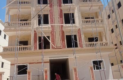 Apartment - 3 Bedrooms - 2 Bathrooms for sale in New Narges - New Cairo City - Cairo