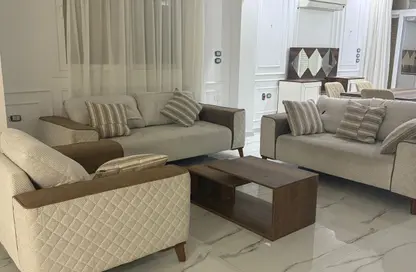 Duplex - 3 Bedrooms - 3 Bathrooms for rent in Yasmine District - 14th District - Sheikh Zayed City - Giza