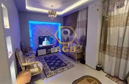 Apartment - 3 Bedrooms - 2 Bathrooms for sale in 2nd Neighborhood - 3rd District West - Shorouk City - Cairo