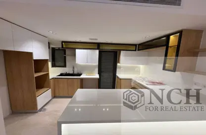 Apartment - 2 Bedrooms - 2 Bathrooms for rent in Lake View Residence - 5th Settlement Compounds - The 5th Settlement - New Cairo City - Cairo