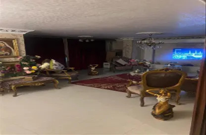 Apartment - 3 Bedrooms - 4 Bathrooms for sale in Nasr City - Cairo