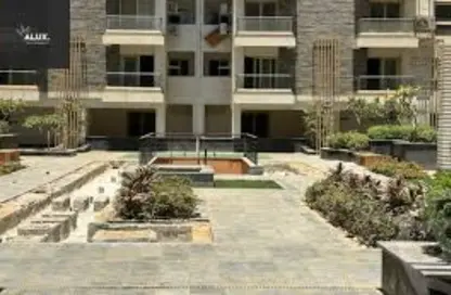 Villa - 3 Bedrooms - 3 Bathrooms for sale in Mountain View iCity - 5th Settlement Compounds - The 5th Settlement - New Cairo City - Cairo