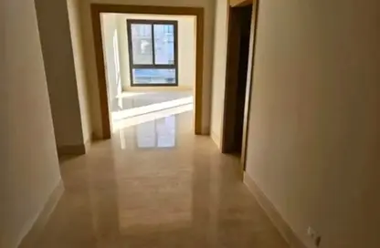 شقة - 3 غرف نوم - 3 حمامات للبيع في أو ويست - كمبوندات 6 أكتوبر - مدينة 6 أكتوبر - الجيزة شقة - 3 غرف نوم - 3 حمامات للبيع في أو ويست - كمبوندات 6 أكتوبر - مدينة 6 أكتوبر - الجيزة