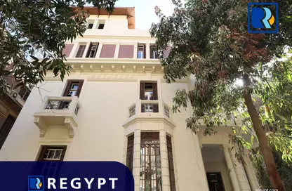 Villa - Studio - 4 Bathrooms for rent in Ahmed Heshmat St. - Zamalek - Cairo