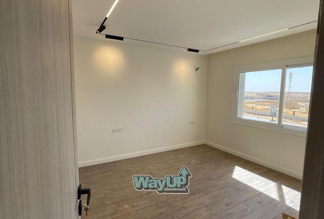 8398002 - Property Image 3