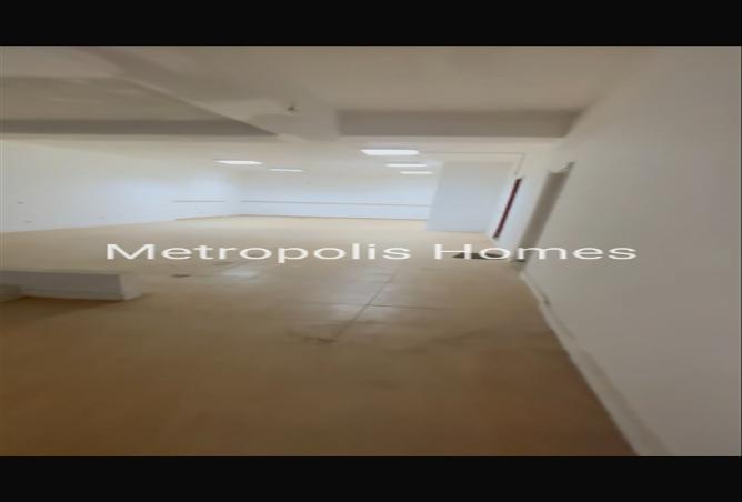 8092879 - Property Image 2