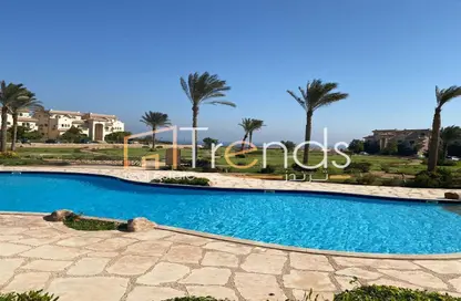 Chalet - 3 Bedrooms - 2 Bathrooms for sale in La Vista 2 - La Vista - Al Ain Al Sokhna - Suez