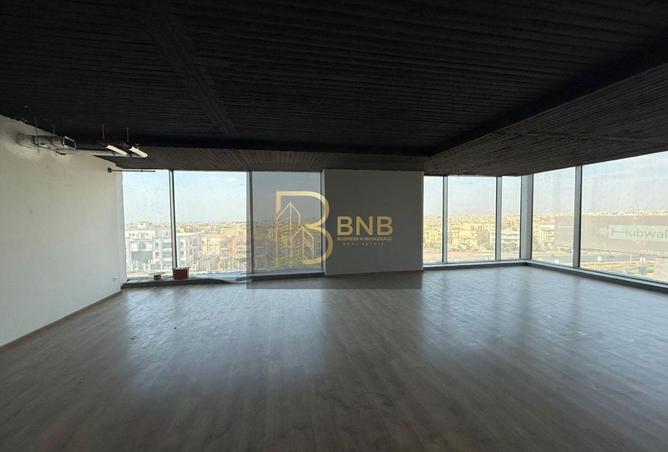 8381284 - Property Image 3