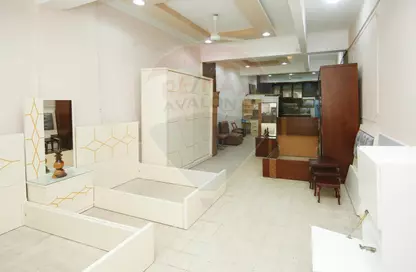 Retail - Studio - 1 Bathroom for sale in Miami - Hay Awal El Montazah - Alexandria
