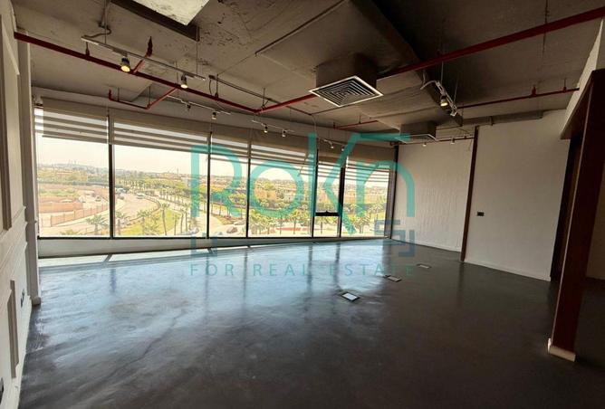 8377911 - Property Image 2