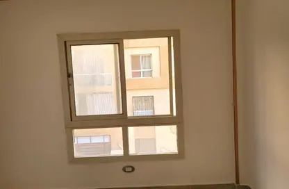 Apartment - 2 Bedrooms - 1 Bathroom for sale in Degla Gardens - Hadayek October - 6 October City - Giza