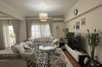 شقة - 2 غرف نوم - 2 حمامات للايجار في شارع 206 - دجلة - حي المعادي - القاهرة