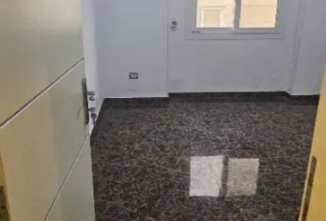 8083931 - Property Image 2