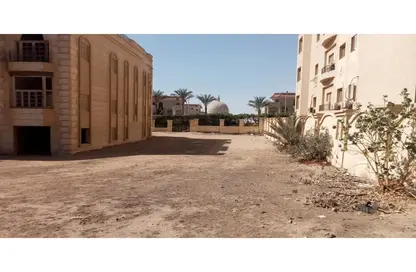 فيلا - 8 غرف نوم - 8 حمامات للبيع في بيفرلي هيلز - كمبوندات الشروق - مدينة الشروق - القاهرة