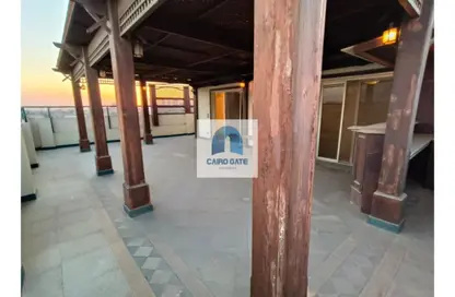 Roof - 3 Bedrooms - 2 Bathrooms for sale in Degla - Hay El Maadi - Cairo