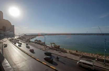شقة - 3 غرف نوم - 1 حمام للبيع في طريق الجيش - ميامي - حي اول المنتزة - الاسكندرية