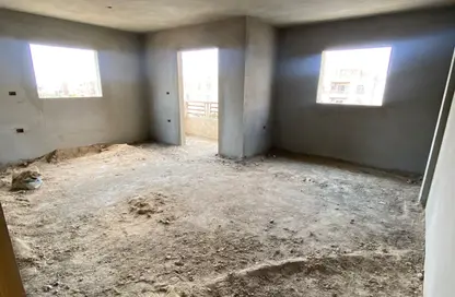 Apartment - 3 Bedrooms - 2 Bathrooms for sale in Al Zohor St. - 8th District - Obour City - Qalyubia
