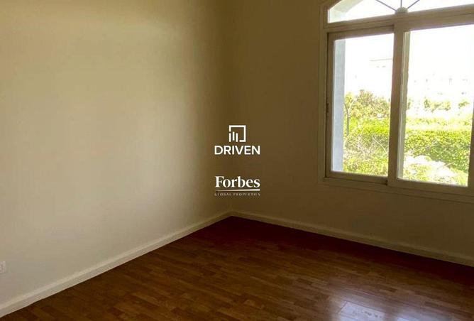 8236717 - Property Image 2