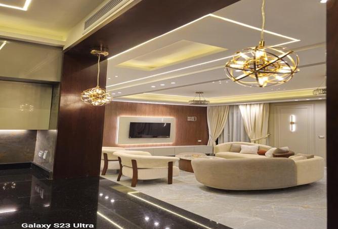 8260286 - Property Image 3