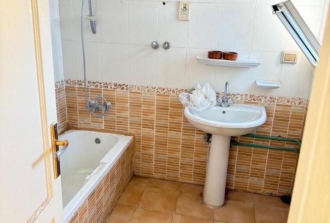 8446707 - Property Image 3