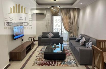 Apartment - 2 Bedrooms - 1 Bathroom for rent in El Rehab Extension - Al Rehab - New Cairo City - Cairo