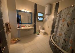 Apartment - 4 bedrooms - 3 bathrooms for للبيع in Ahmed Shawky Axis - El Banafseg 1 - El Banafseg - New Cairo City - Cairo