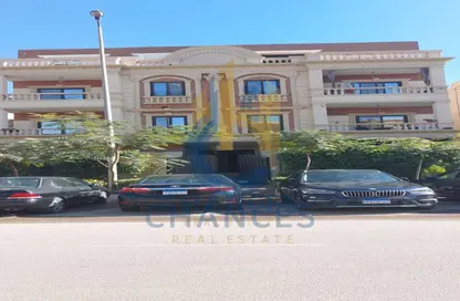 Apartment - 3 Bedrooms - 2 Bathrooms for sale in El Banafseg 10 - El Banafseg - New Cairo City - Cairo