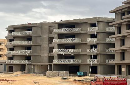 Apartment - 3 Bedrooms - 3 Bathrooms for sale in Green 6 - 6 October Compounds - 6 October City - Giza