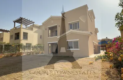 Villa - 6 Bedrooms - 5 Bathrooms for sale in Mivida - 5th Settlement Compounds - The 5th Settlement - New Cairo City - Cairo