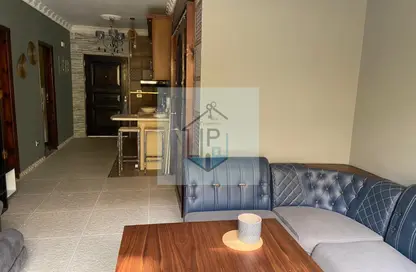 Apartment - 2 Bedrooms - 1 Bathroom for rent in 1st Settlement Post office St. - The 1st Settlement - New Cairo City - Cairo