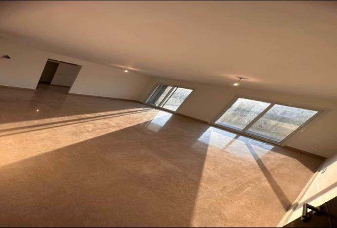 8044683 - Property Image 3
