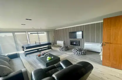 Villa - 5 Bedrooms - 7+ Bathrooms for sale in Central Park - Ext North Inves Area - New Cairo City - Cairo