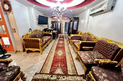 شقة - 3 غرف نوم - 2 حمامات للايجار في شارع زكريا غنيم - الإبراهيمية - حي وسط - الاسكندرية