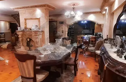 دوبلكس - 4 غرف نوم - 3 حمامات للبيع في شارع رشدي - رشدي - حي شرق - الاسكندرية