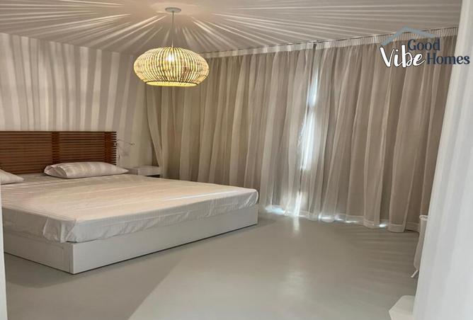 7429989 - Property Image 2