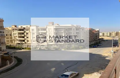 Apartment - 3 Bedrooms - 3 Bathrooms for sale in North Lotus - El Lotus - New Cairo City - Cairo