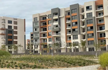 Apartment - 2 Bedrooms - 2 Bathrooms for sale in Aria Compound - 5th Settlement Compounds - The 5th Settlement - New Cairo City - Cairo