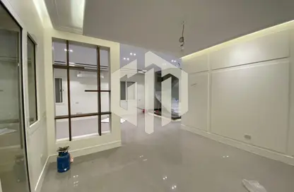 Villa - 6 Bedrooms - 5 Bathrooms for rent in Mivida - 5th Settlement Compounds - The 5th Settlement - New Cairo City - Cairo