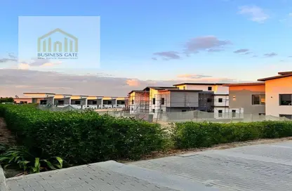 Villa - 4 Bedrooms - 3 Bathrooms for sale in Il Cazar - 5th Settlement Compounds - The 5th Settlement - New Cairo City - Cairo