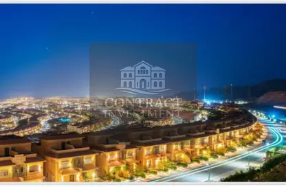 منزل مزدوج - 3 غرف نوم - 4 حمامات للبيع في تلال السخنة - العين السخنة - السويس