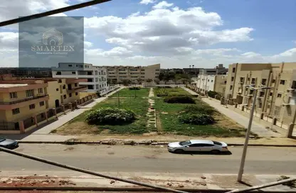 Apartment - 3 Bedrooms - 2 Bathrooms for sale in 1st Neighborhood - 1st District East - Shorouk City - Cairo