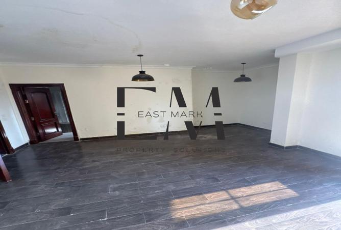 8294805 - Property Main Image