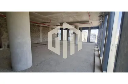 Office Space - Studio - 2 Bathrooms for sale in Eastown - 5th Settlement Compounds - The 5th Settlement - New Cairo City - Cairo