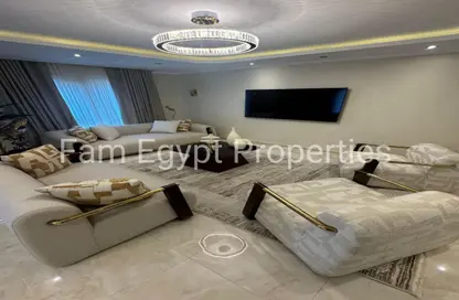 Apartment - 2 Bedrooms - 2 Bathrooms for sale in Amorada New Cairo - 5th Settlement Compounds - The 5th Settlement - New Cairo City - Cairo