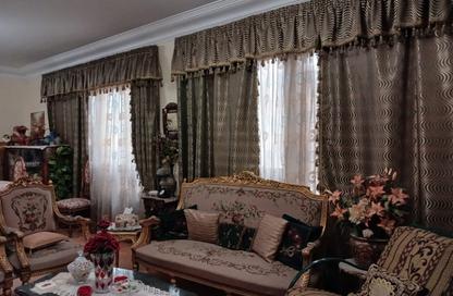 Apartment - 4 Bedrooms - 2 Bathrooms for sale in Nehro St. - Roxy - Heliopolis - Masr El Gedida - Cairo