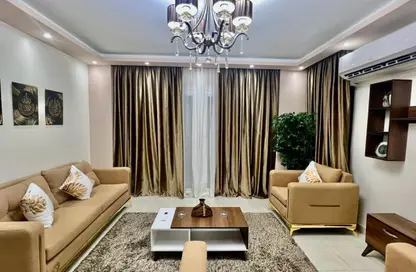 Apartment - 2 Bedrooms - 1 Bathroom for rent in El Rehab Extension - Al Rehab - New Cairo City - Cairo